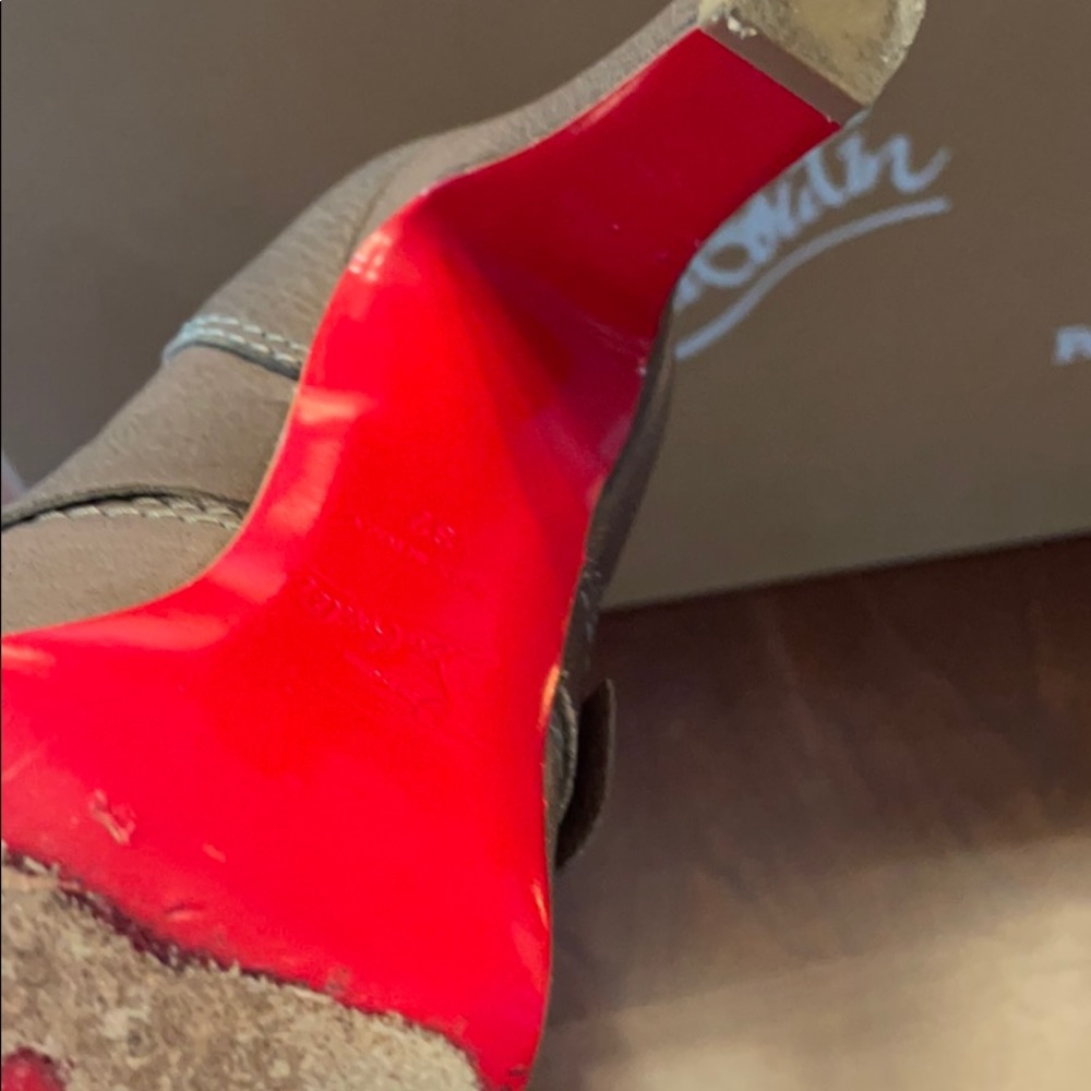 Christian Louboutin  flanavec 120 boots, taupe - Picture 9 of 12